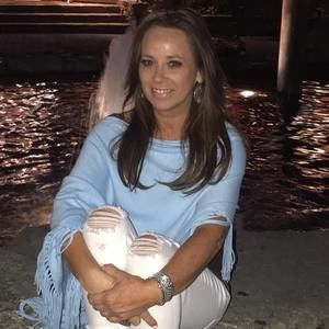 Meet your Posher, Dana